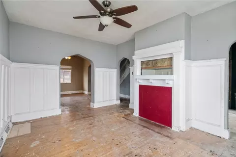 Living - 1600 Alverado Ave, Pittsburgh, PA 15216 photo 6 of 8