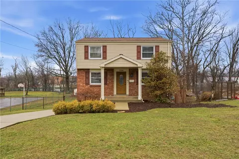 234 Parkedge Rd, Pittsburgh, PA 15220