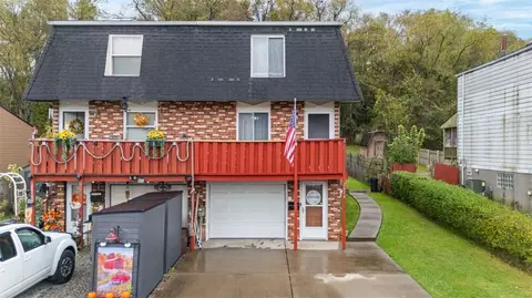 2614 Meadow St, Natrona Heights, PA 15065