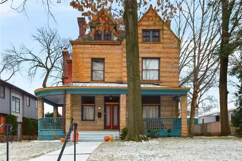 4916 Wallingford St, Pittsburgh, PA 15213