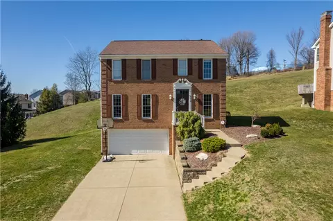 310 Rocky Ridge Rd, Bethel Park, PA 15102