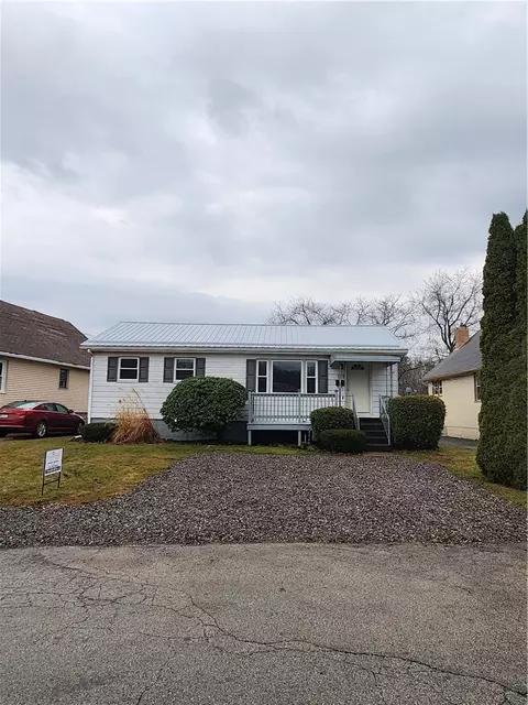 115 Conemaugh St, Blairsville, PA 15717