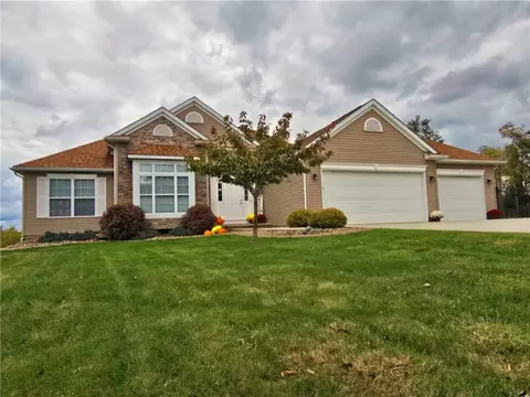 8478 Walthour Dr, Irwin, PA 15642