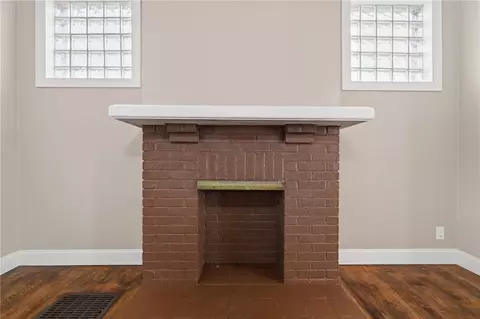 Living - 4136 Winterburn Ave, Pittsburgh, PA 15207 photo 5 of 7