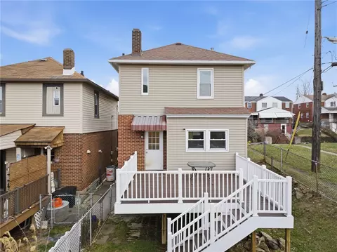 Exterior - 4136 Winterburn Ave, Pittsburgh, PA 15207 photo 6 of 7