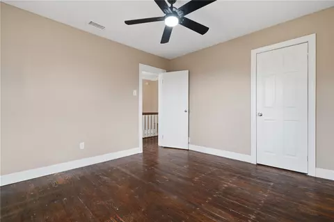 Bedroom - 4136 Winterburn Ave, Pittsburgh, PA 15207 photo 2 of 10