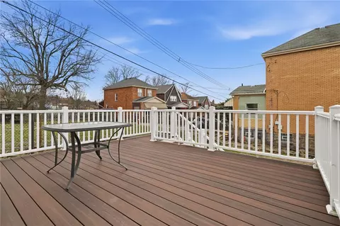 Exterior - 4136 Winterburn Ave, Pittsburgh, PA 15207 photo 5 of 7