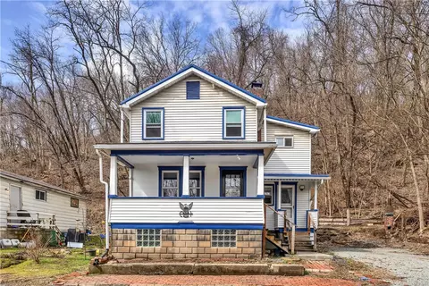 64 Kuntz St, Natrona Heights, PA 15065