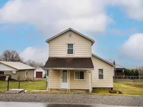 424 2nd Ave, Freeport, PA 16229