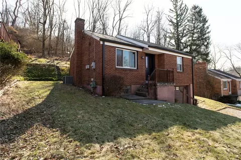 110 Idaway Dr, Pittsburgh, PA 15237