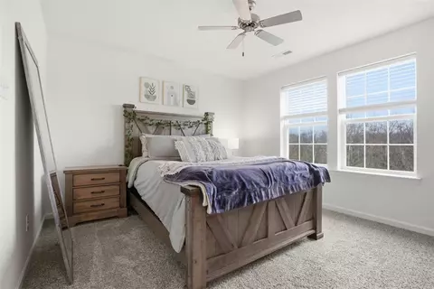 Bedroom - 237 Truth Cir, Harmony, PA 16037 photo 2 of 6