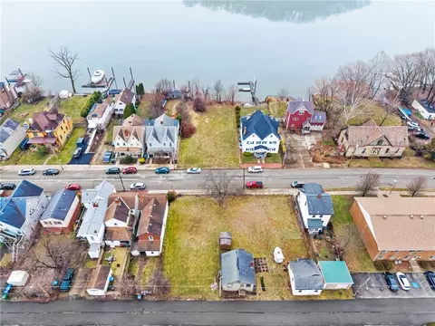 532534536 Penn St, Verona, PA 15147