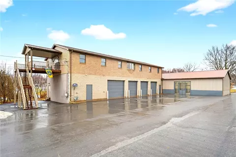 1204 Memorial Blvd, Connellsville, PA 15425