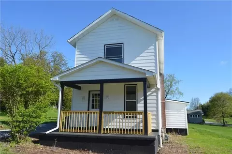 1701 Old Butler Rd, New Castle, PA 16101