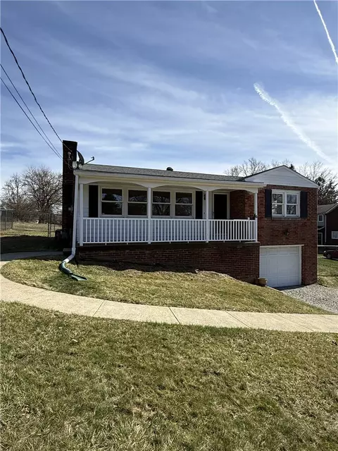 1681 Robbins Station Rd, Irwin, PA 15642