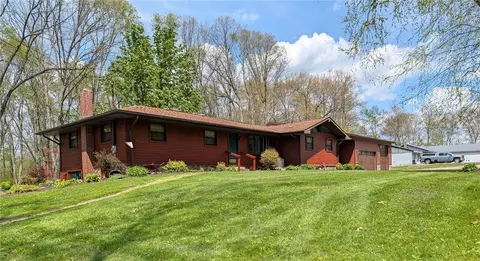 141 Hall Rd, Slippery Rock, PA 16057