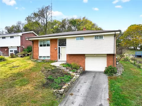 112 Kollar Dr, Mckeesport, PA 15133