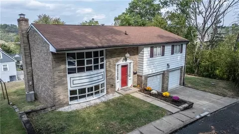5617 Wickliff St, Pittsburgh, PA 15201