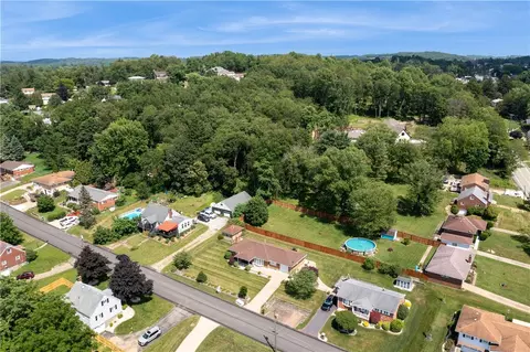 View/Area - 2122 Elizabeth Ct, Export, PA 15632 photo 2 of 3