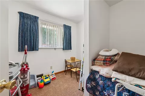 Bedroom - 2122 Elizabeth Ct, Export, PA 15632 photo 5 of 5