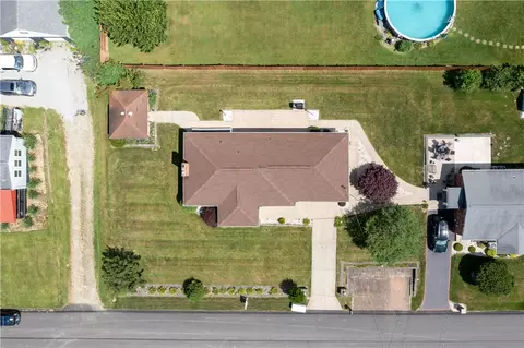 View/Area - 2122 Elizabeth Ct, Export, PA 15632 photo 1 of 3