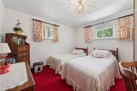 Bedroom - 2122 Elizabeth Ct, Export, PA 15632 photo 3 of 5