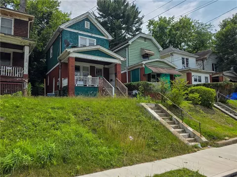 2050 Laketon Rd, Pittsburgh, PA 15221