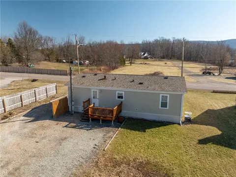 5519 Route 982, Derry, PA 15627 photo 27