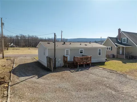 5519 Route 982, Derry, PA 15627 photo 25