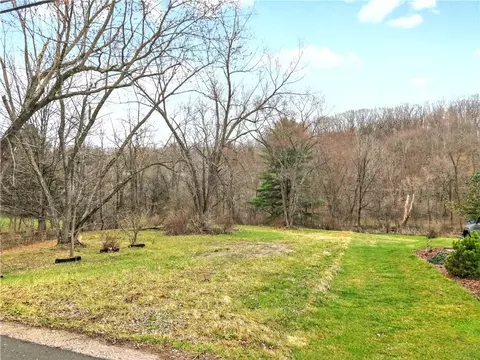 3056 Santiago Rd, Imperial, PA 15126