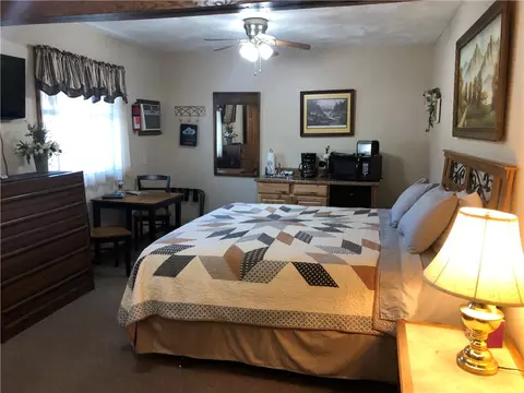 Bedroom - 629 River Rd, Confluence, PA 15424 photo 8 of 13