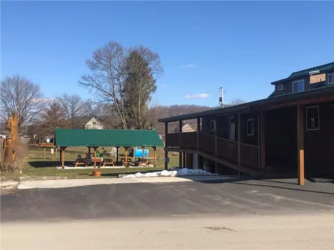 Exterior - 629 River Rd, Confluence, PA 15424 photo 7 of 15