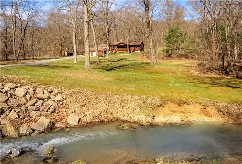 271 Mary George Rd, Chicora, PA 16025