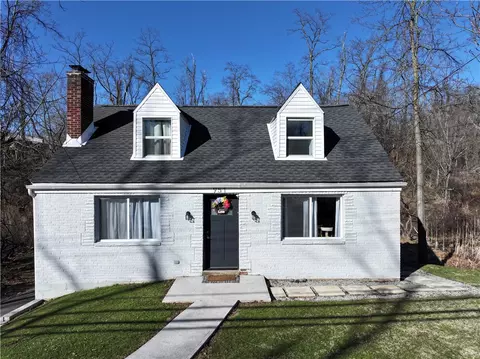 951 Stotler Rd, Pittsburgh, PA 15235