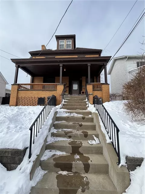 605 E 9th, Tarentum, PA 15084