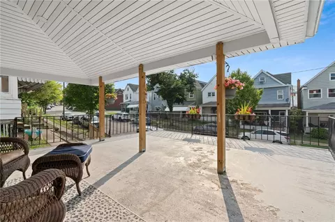 Exterior - 107 Sumner Ave, Vandergrift, PA 15690 photo 3 of 4