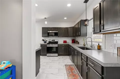 Kitchen - 107 Sumner Ave, Vandergrift, PA 15690 photo 1 of 3