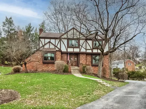 3317 Cochise Dr, Pittsburgh, PA 15241