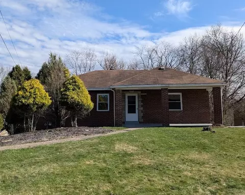 5850 Heberton Dr, Verona, PA 15147