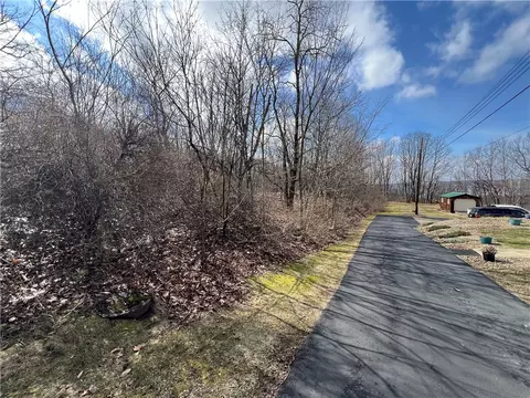Exterior - 0 Spruce Dr, Monaca, PA 15061 photo 3 of 4