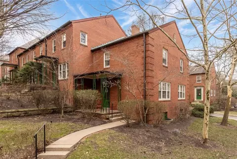 401 Olympia Rd, Pittsburgh, PA 15211