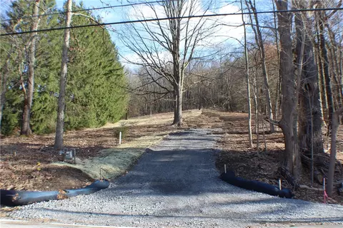 3376 Saxonburg Blvd, Glenshaw, PA 15116
