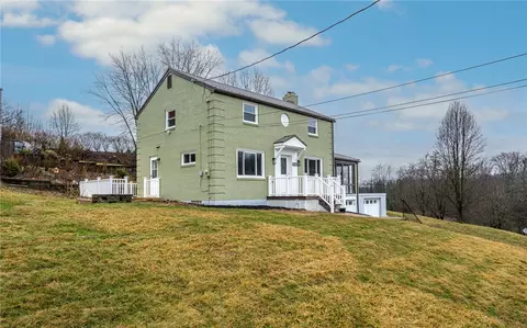4355 Spring Garden Rd, Pittsburgh, PA 15212