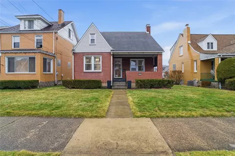 134 Ohio Ave, Glassport, PA 15045