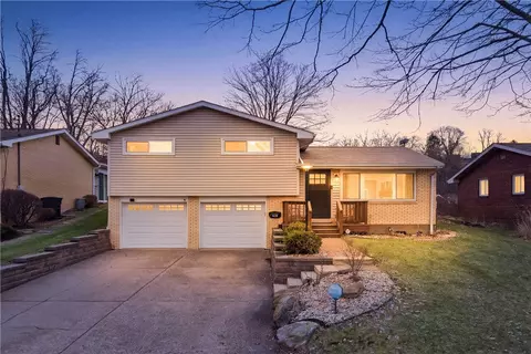 836 Lindenwood Dr, Pittsburgh, PA 15234
