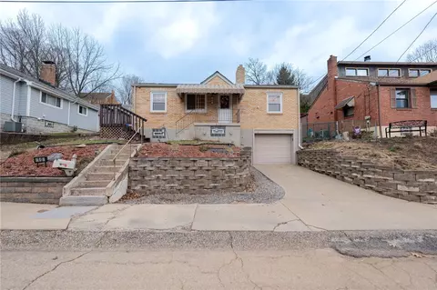 10 Pioneer Ave, Pittsburgh, PA 15229