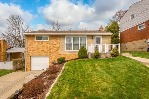 658 Elaine Dr, Pittsburgh, PA 15236