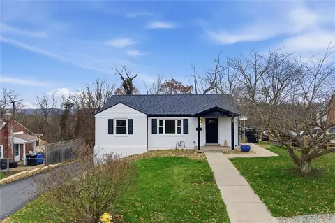 260 Mohawk Dr, Mckeesport, PA 15135