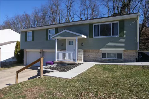 259 Darlan Hill Dr, Pittsburgh, PA 15239