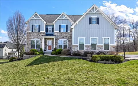 1019 Pleasant Ridge Dr, Mars, PA 16046